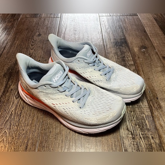 Hoka Clifton 8 in Blue Fog / Plein Air Running Sneakers Women’s Size 8.5 - Picture 2 of 9